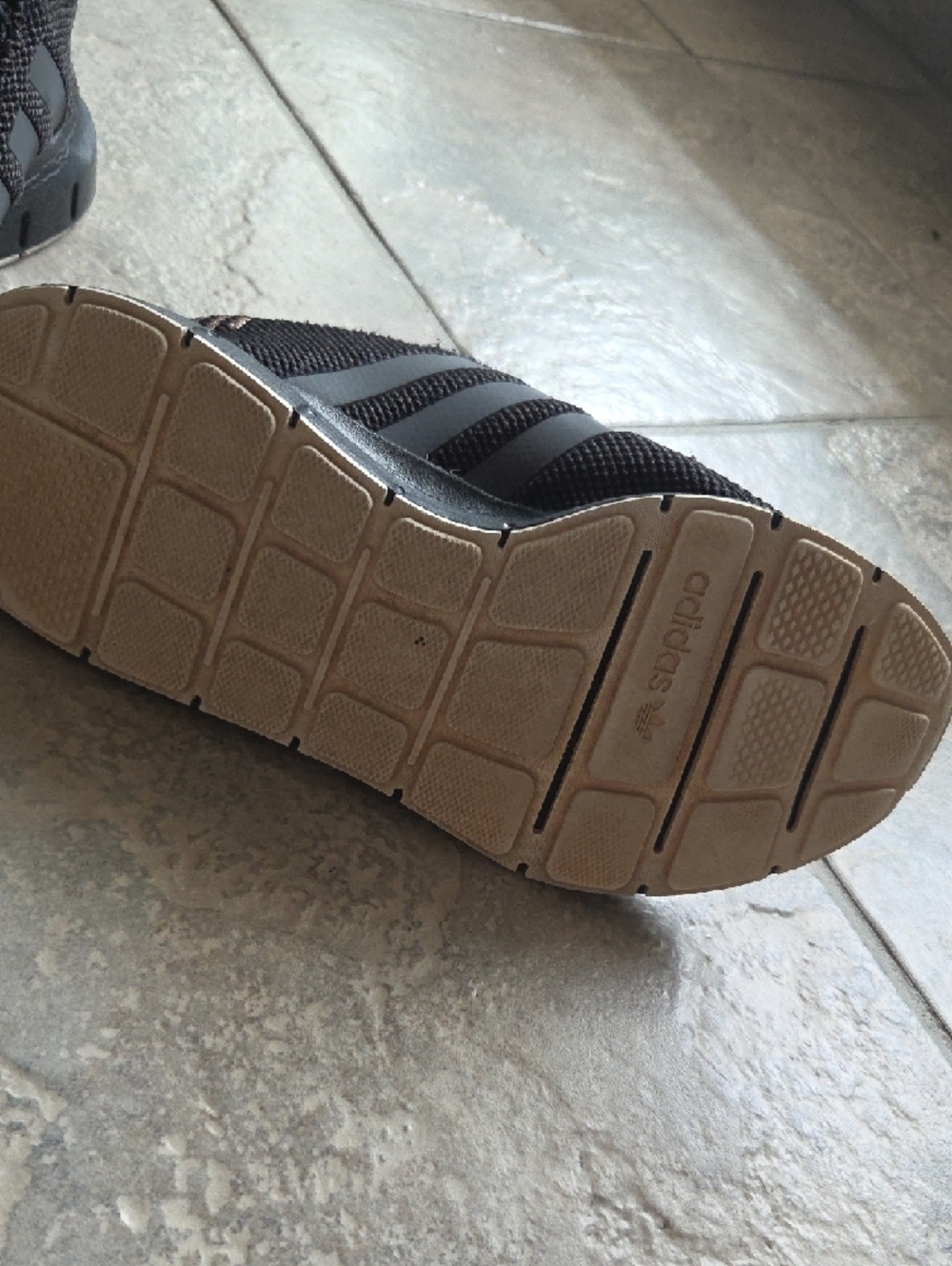 Adidas Running - Picture 3 of 3